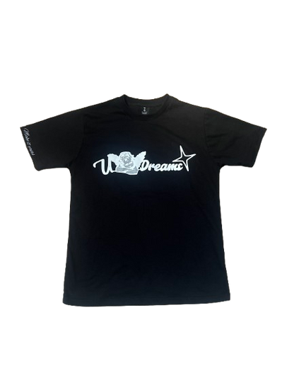 Black T-shirt